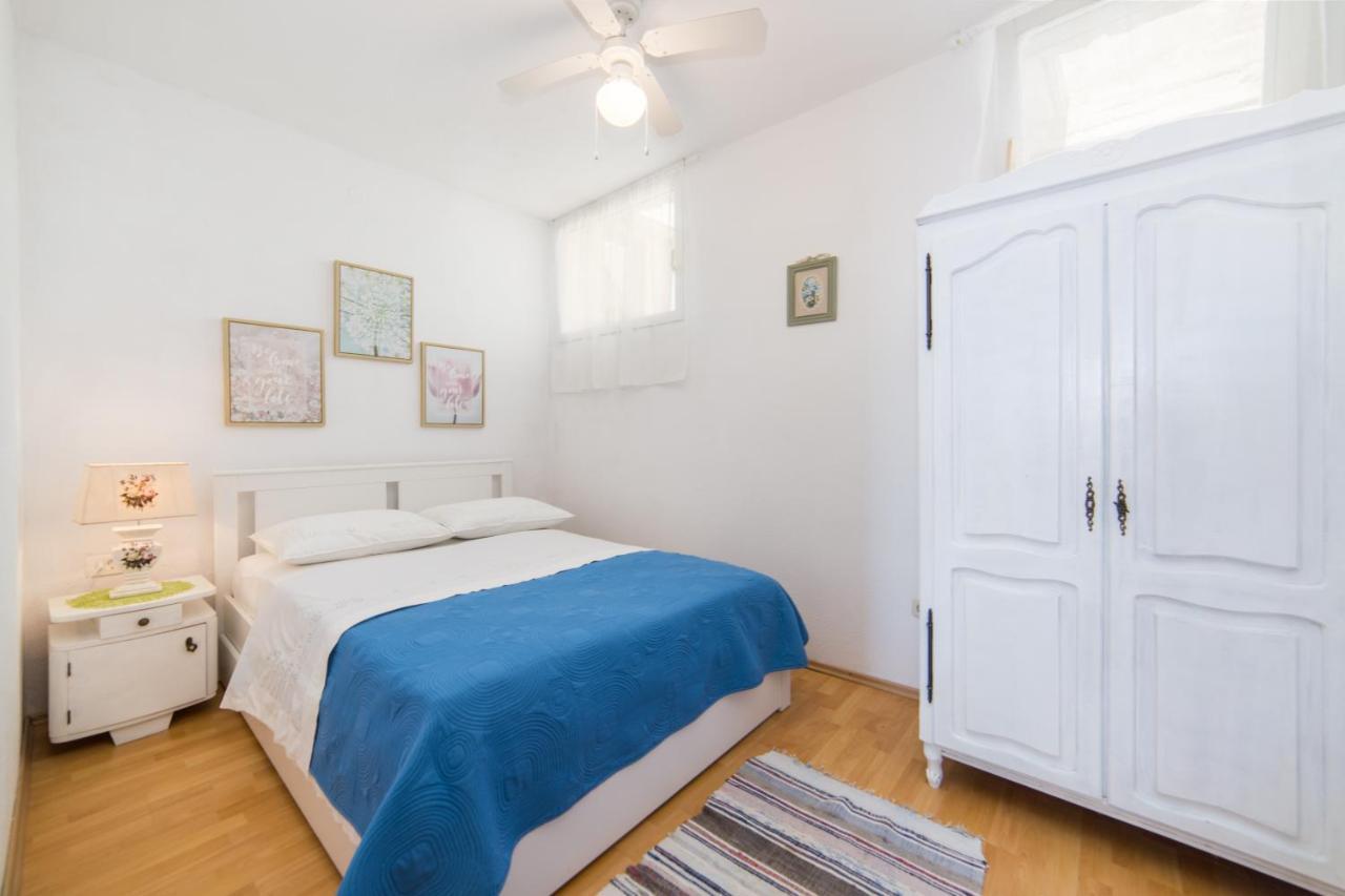 Apartmani Kala Подгора Экстерьер фото