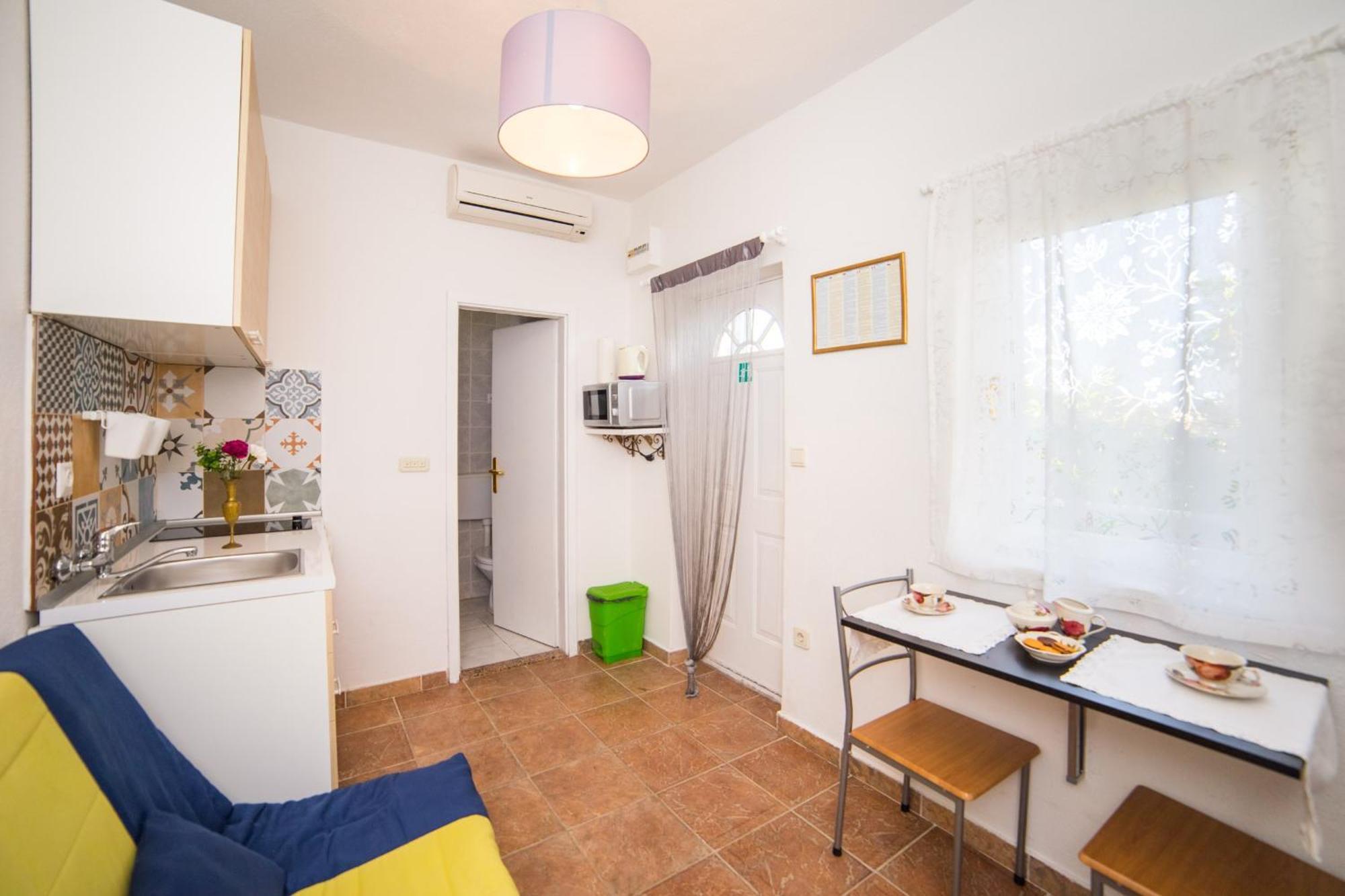 Apartmani Kala Подгора Номер фото