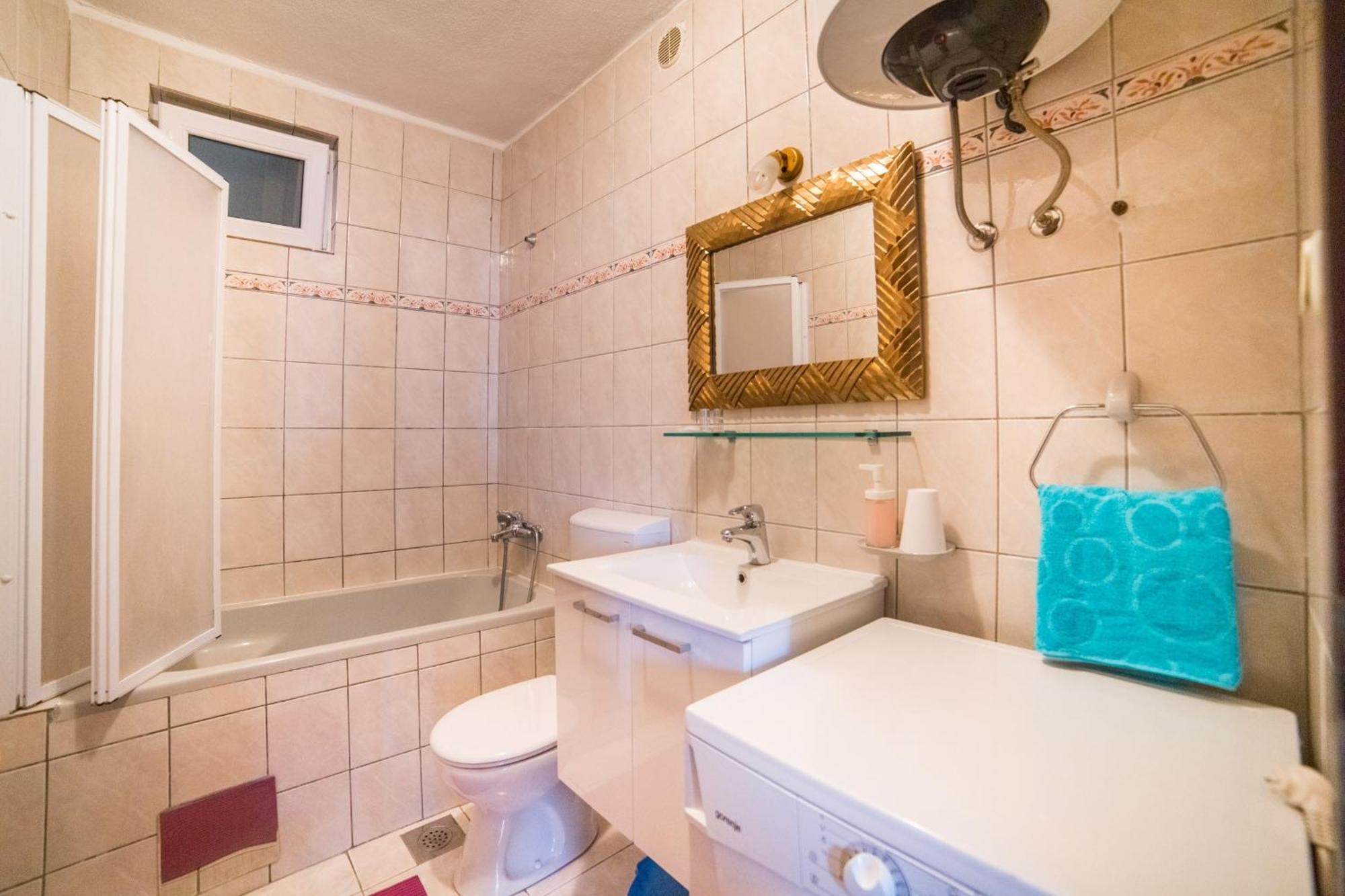 Apartmani Kala Подгора Номер фото